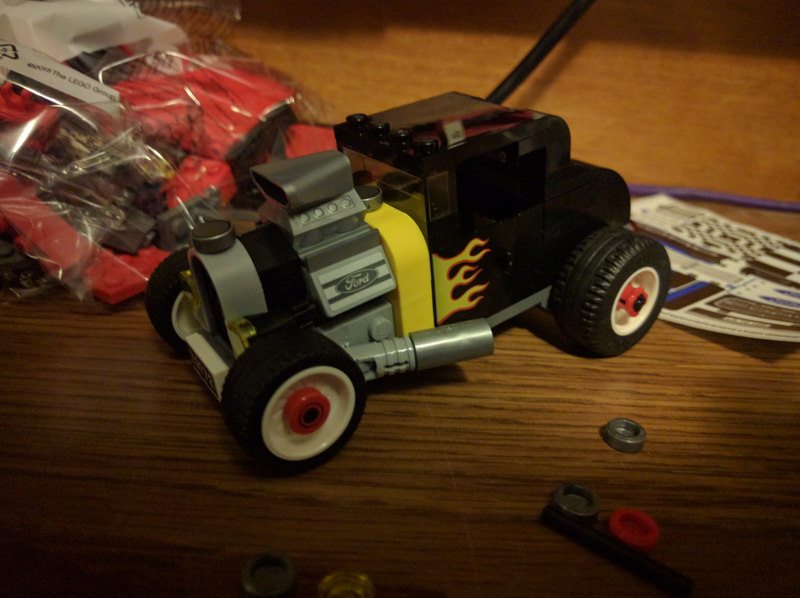 Illustration for article titled Lego Speed Champions